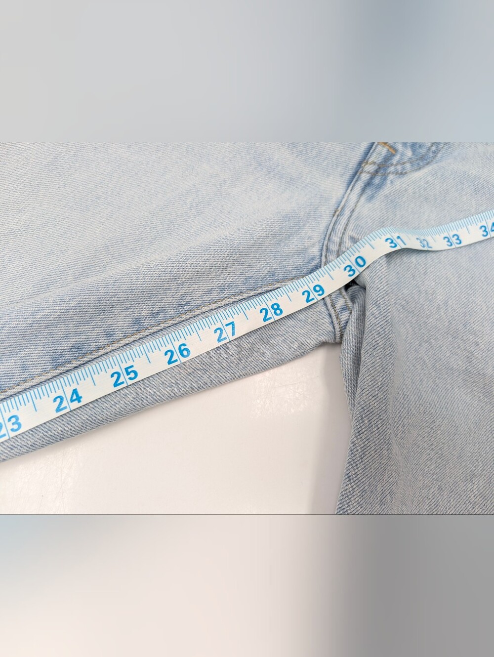 Levi’s 501 ’90s Ever Afternoon Light Wash Straight Leg Button Fly Jeans 29x30 - Picture 9 of 11